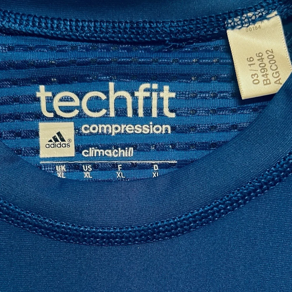adidas Techfit Men's Dark Blue Performance Compression Shirt Size XL
